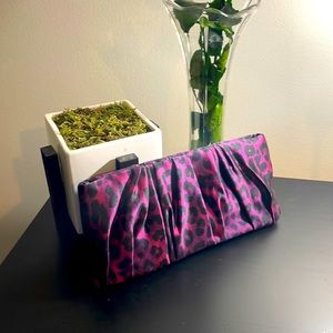 EXPRESS Purple Leopard Clutch